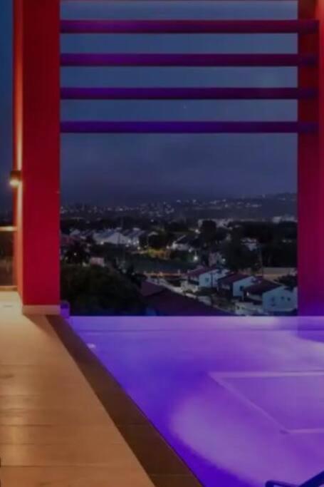 Parkhurst Lux Condo Near Devon House Kingston Bagian luar foto